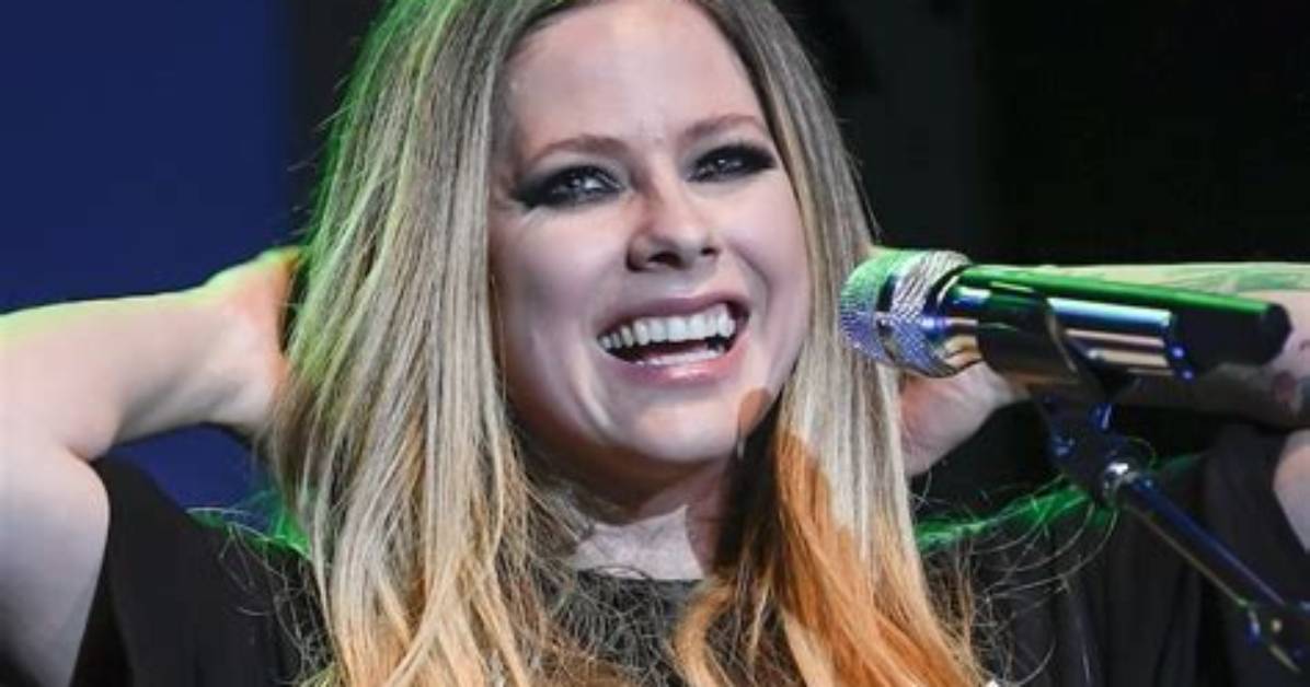 Is Avril Lavigne Expecting? the Buzz Around Pregnant Avril Lavigne