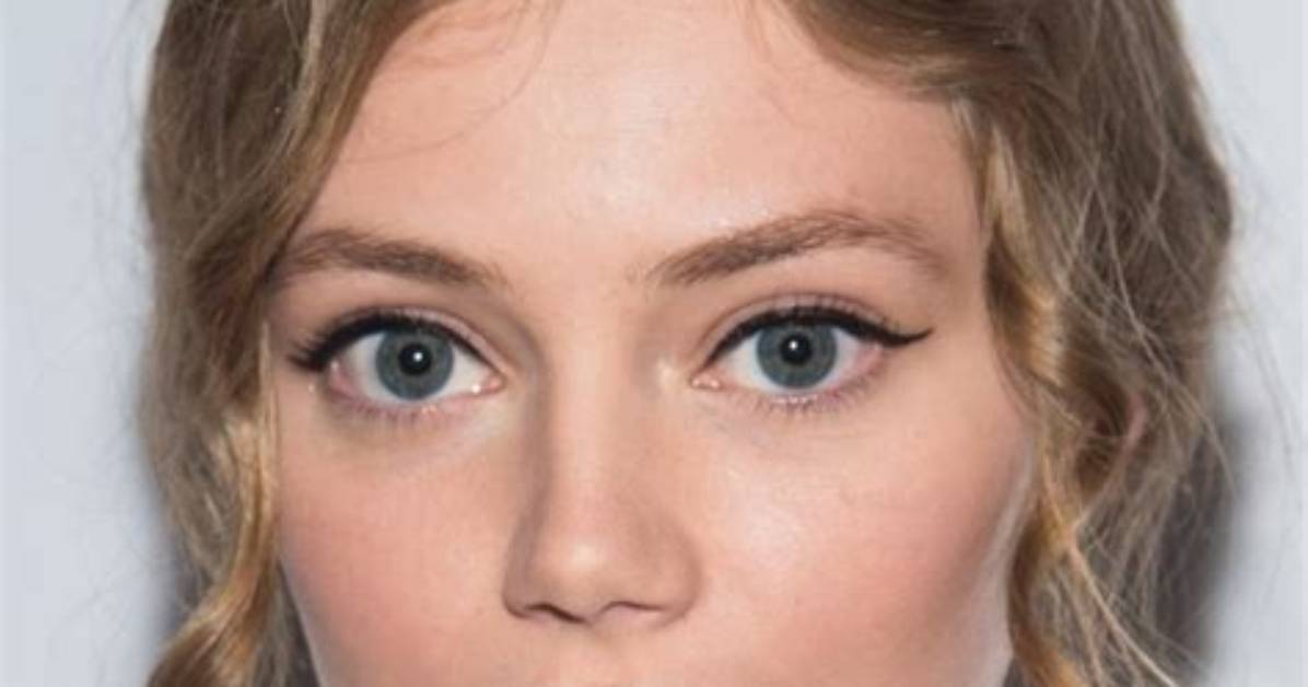 Is Grace Van Dien Related to Scarlett Johansson? Family Links Explained