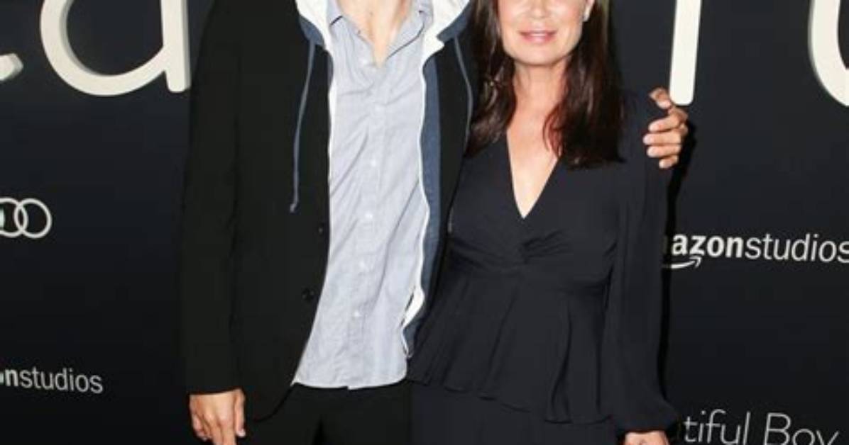 Is Maura Tierney a Mother?