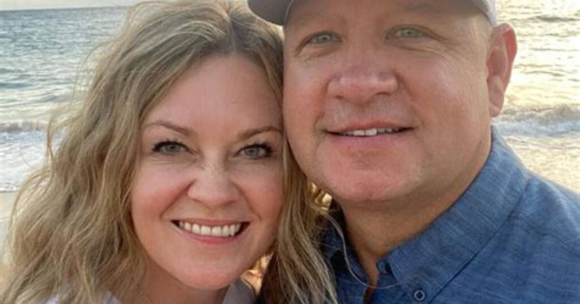 Is Robert Hight Married? His Bio, Age, Wife and Net Worth
