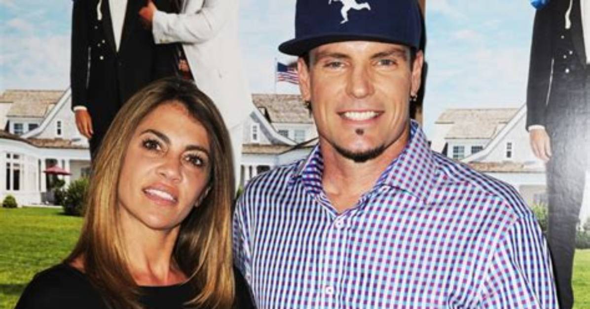 Is Vanilla Ice Married to New Wife? or Dating a Girlfriend? Past Relationships. Kids.
