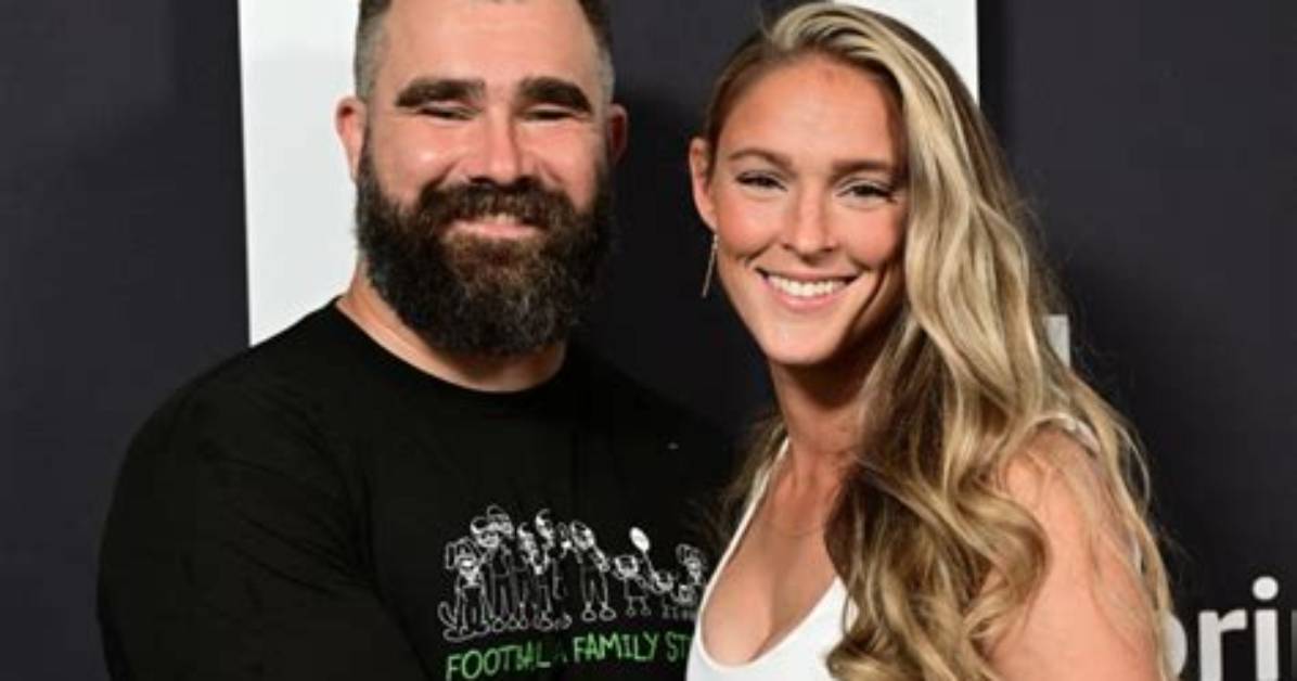 Jason Kelce's Political Views: a Balanced Perspective