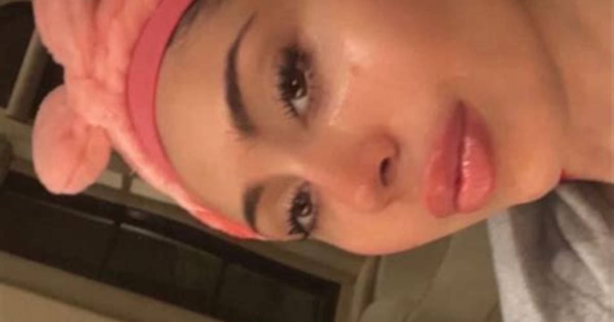 Kali Uchis No Makeup Look: Who Is Her Makeup Artist? Parents and Ethnicity