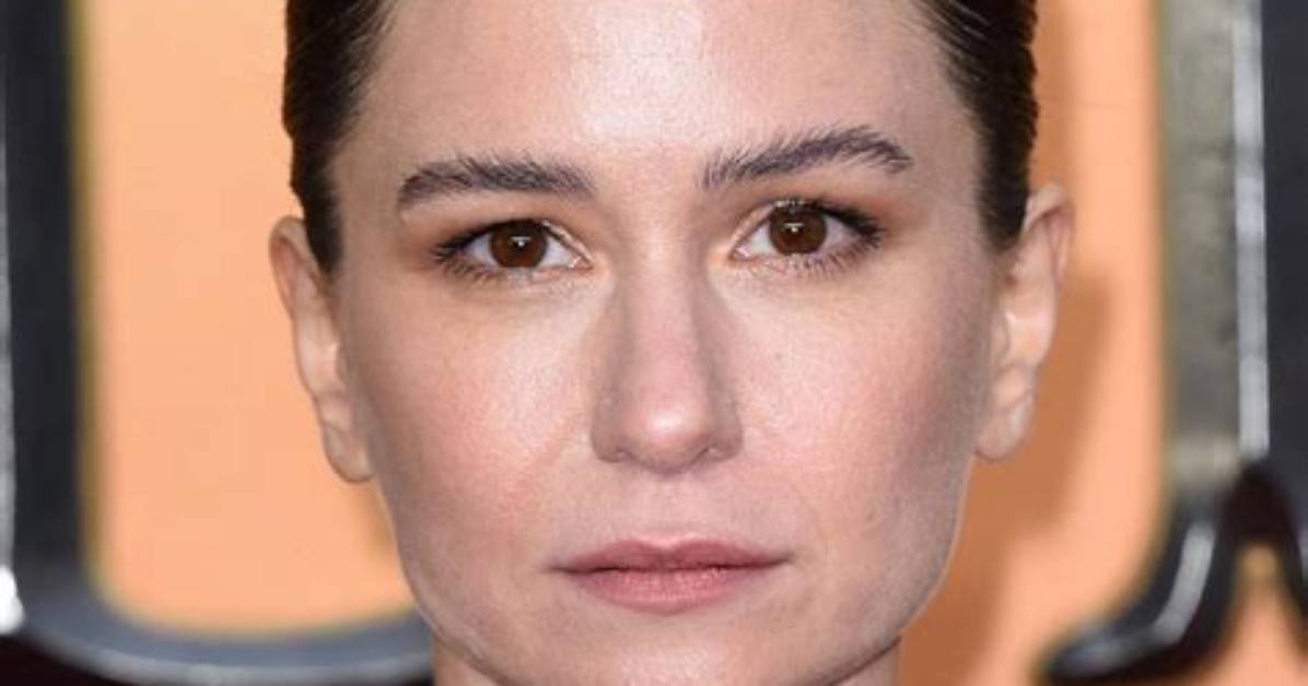 Katherine Waterston's Spouse: Exploring Her Marital Status