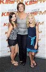 Kelly Hyland's Daughter: Uncovering the Truth Behind the Dance Mom's Controversial Child