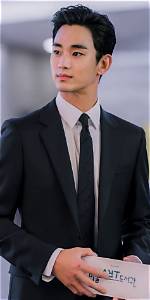 Kim Soo Hyun's Proposal: a Dream Come True
