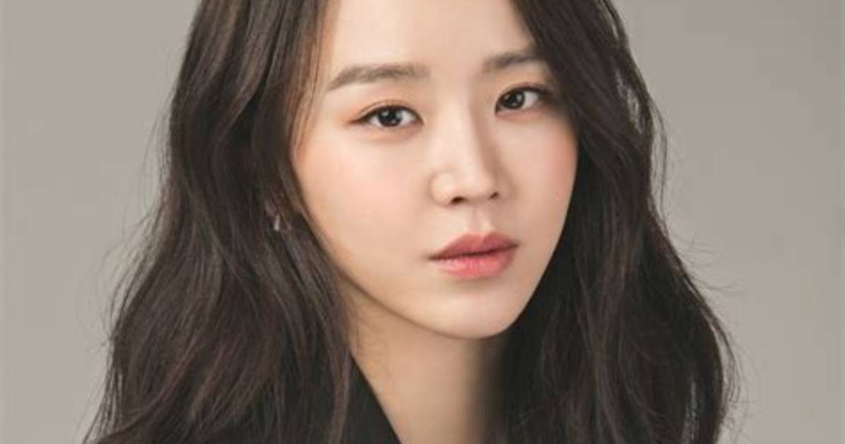Korean Actress Shin Hye Sun: a Rising Star in the Entertainment Industry