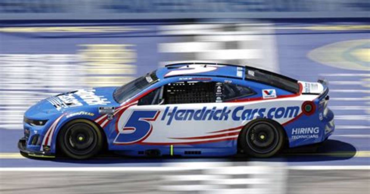 Kyle Larson: American Race Car Driver Dominating Nascar