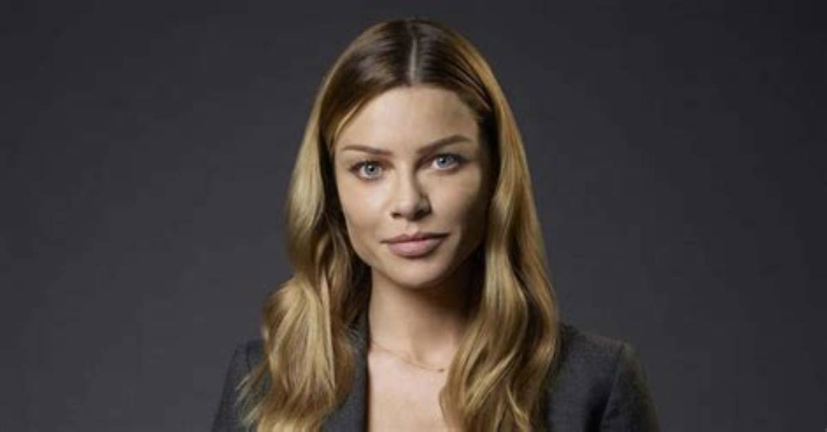 Lauren German’s Biography – Husband, Net Worth. Pregnant?