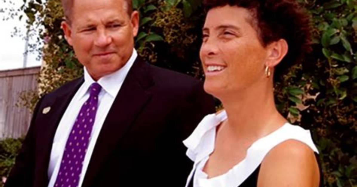 Les Miles' Wife and Her Impact on His Coaching Legacy