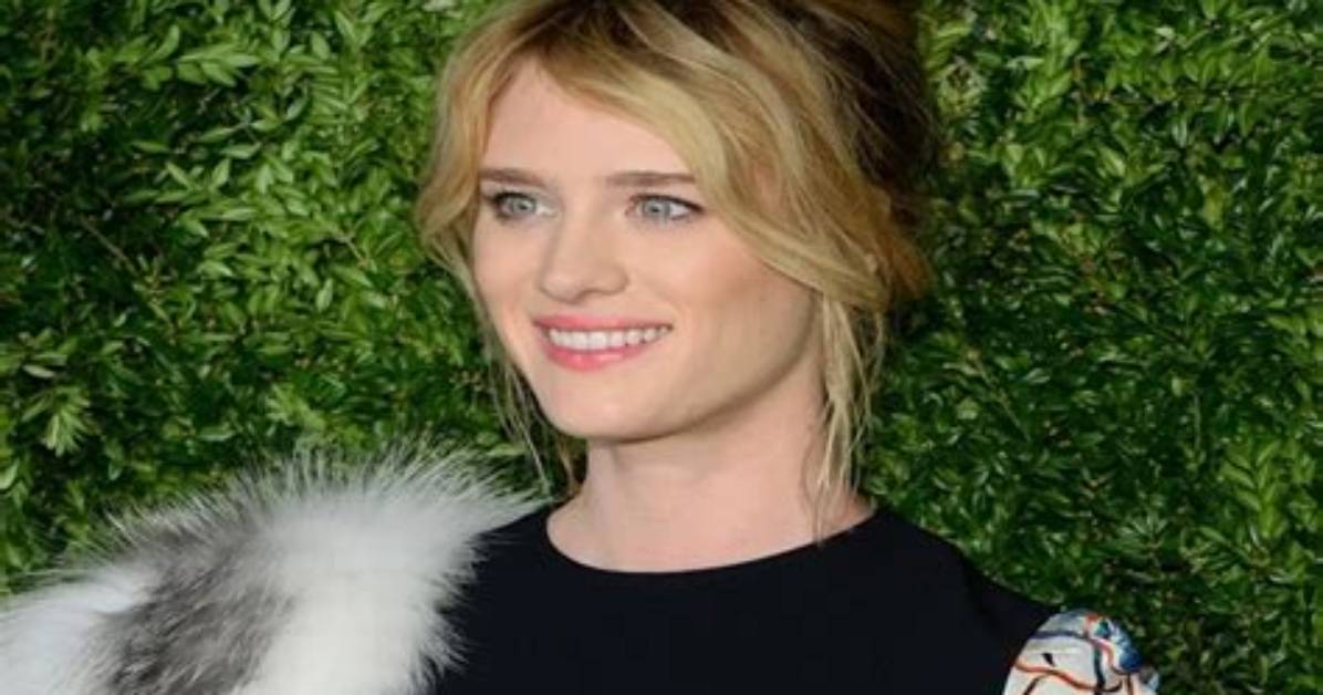 Mackenzie Davis: Rising Star of Hollywood