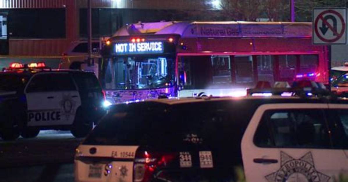 Man Bites off Chunk of Las Vegas Cop’s Ear After Standoff on Bus: Police