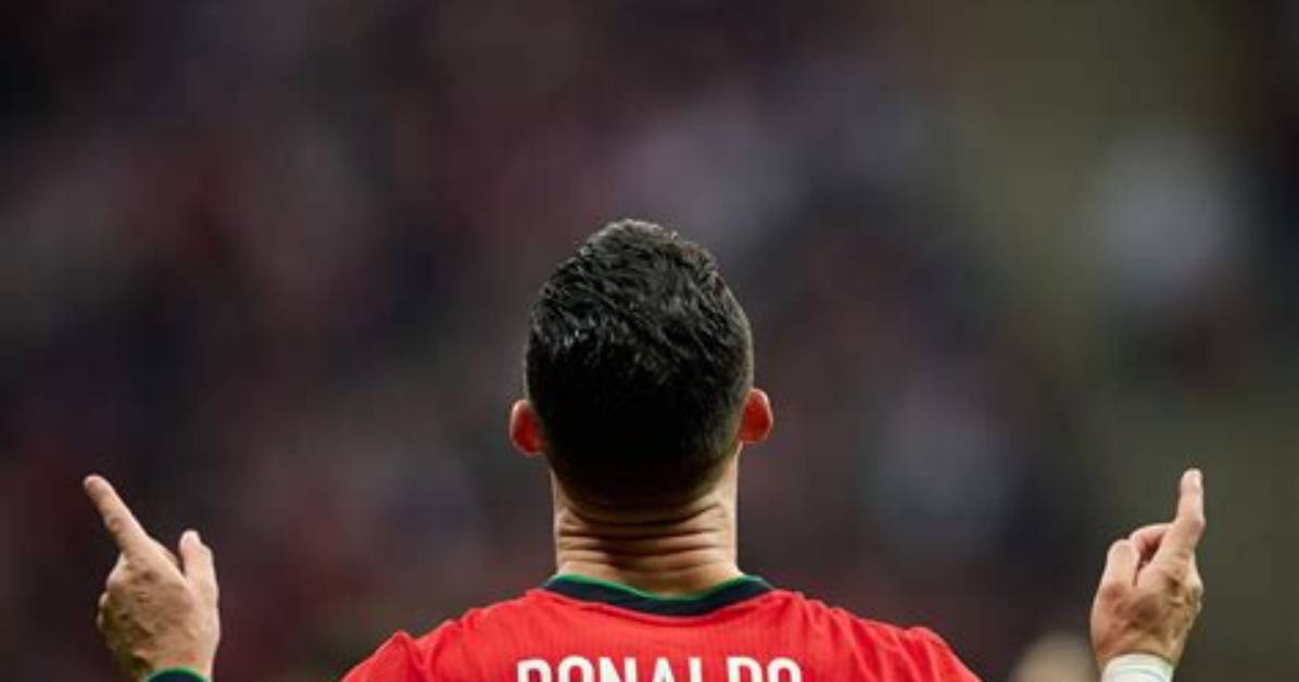 Manunited Player Cristiano Ronaldo Breaks Phone in an Outburst, Meet Teenager Jake Harding Hurt During the Process