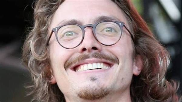 Meet Margaret Burgau and Marc Rebillet: a Musical Match Made in Heaven