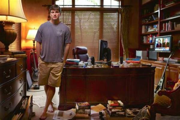 Micheal Burry: a Deep Dive into His Net Worth and Financial Acumen