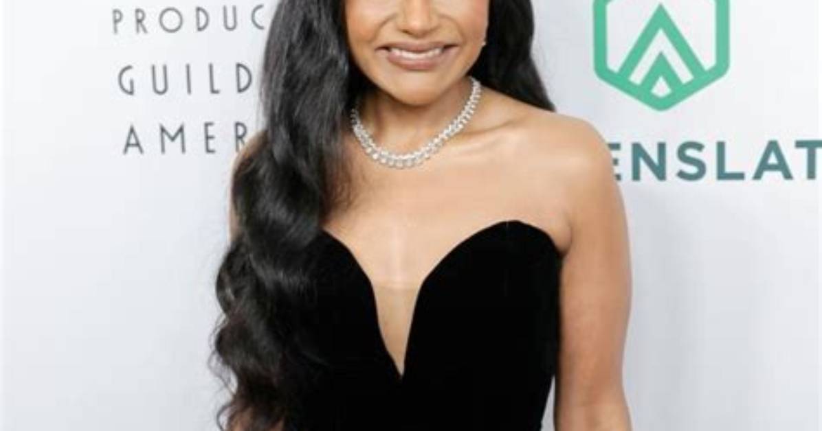 Mindy Kaling Height, Weight, Net Worth, Age, Birthday, Wikipedia, Who, Nationality, Biography