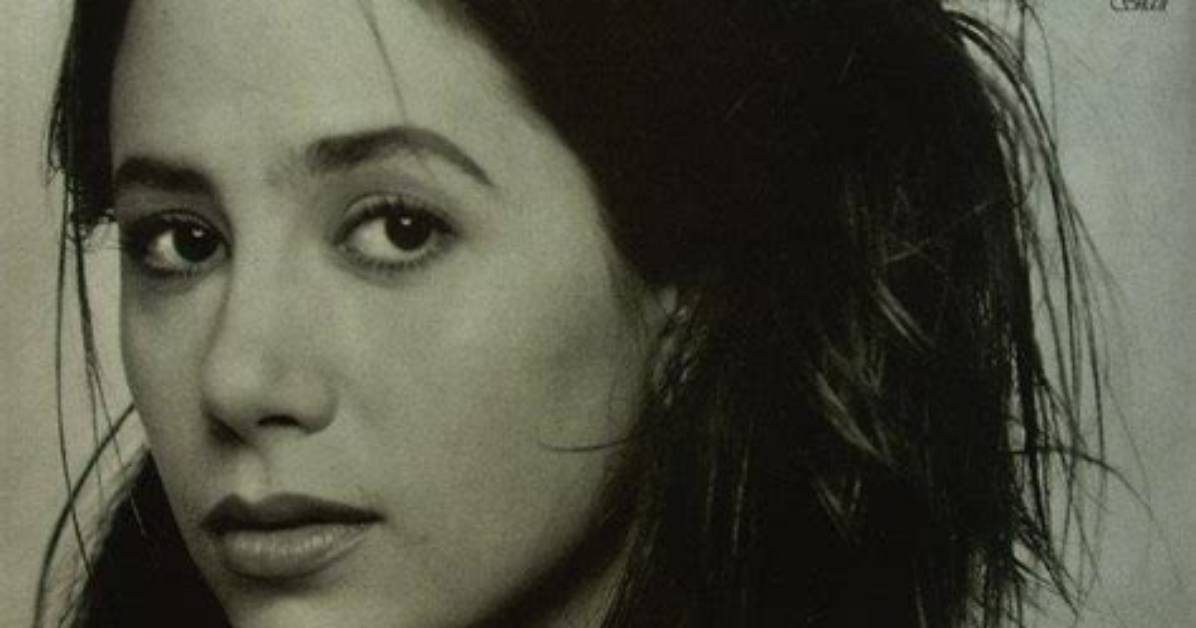 Mira Sorvino: a Glimpse into Her Young Pictures