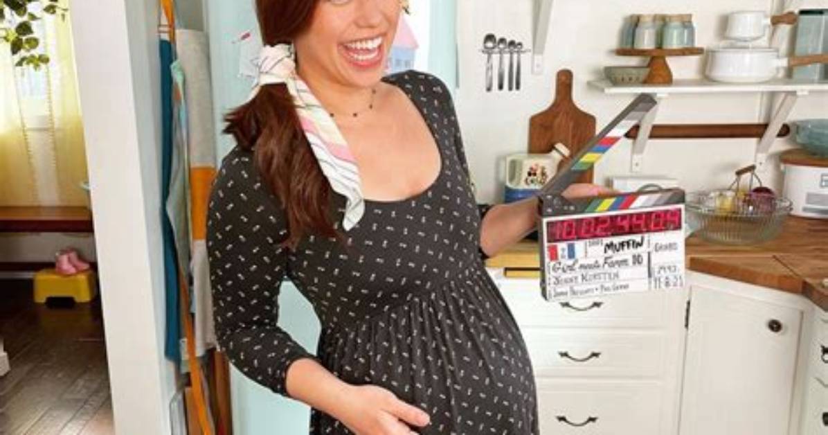 Molly Yeh's Pregnancy Rumors Explored