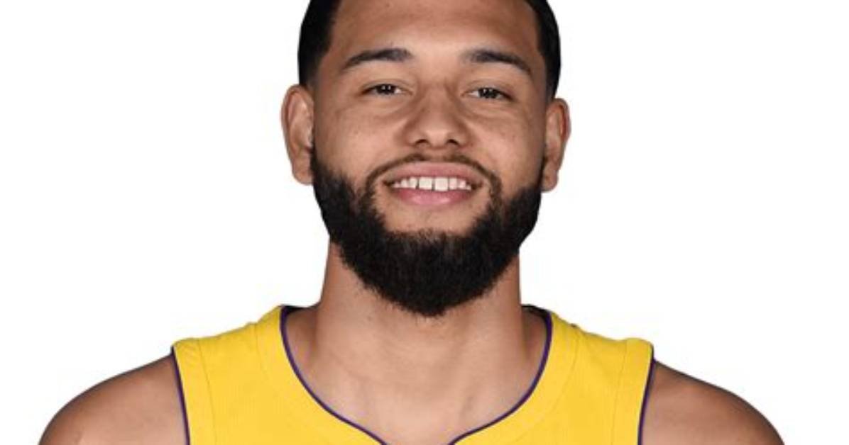Nba Guard Tyler Ennis and His Wife Ericka Alexis Are Planning Their Wedding Soon