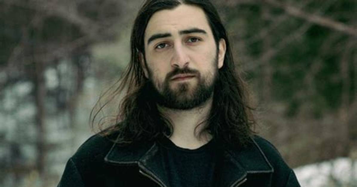 Noah Kahan's Height: Exploring the Dimensions of a Rising Star