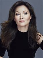 Open Secrets of How Essie Davis Balanced Her Busy Career with Being a Wife and Mother