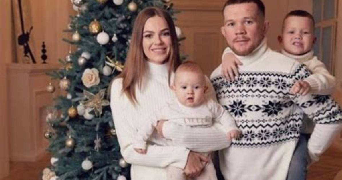 Petr Yan Is Married to Wife: Julia Yan. Kids: Daniil, Konstantin