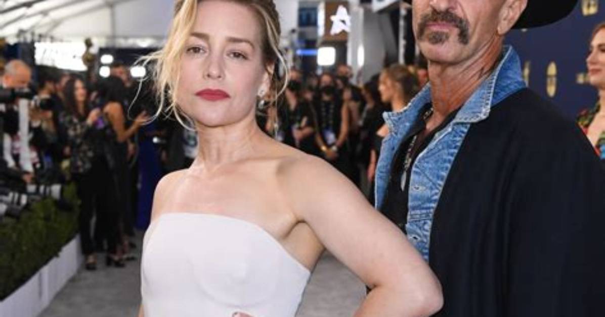 Piper Perabo's Enviable Relationship Journey: from Hollywood to Matrimony