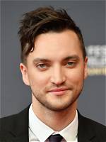 Richard Harmon Height, Weight, Net Worth, Age, Birthday, Wikipedia, Who, Nationality, Biography