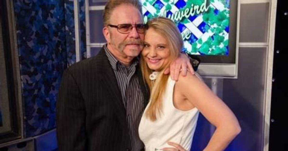 Ronnie Mund Is Married to Wife: Stephanie Carney. Kids.