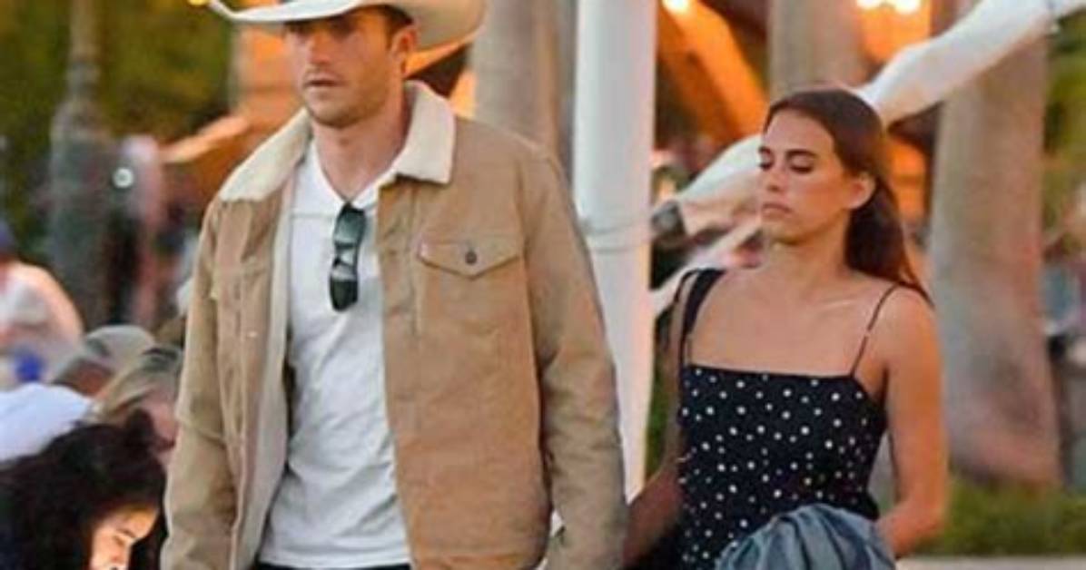 Scott Eastwood's Latest Love: Unveiling His Current Girlfriend