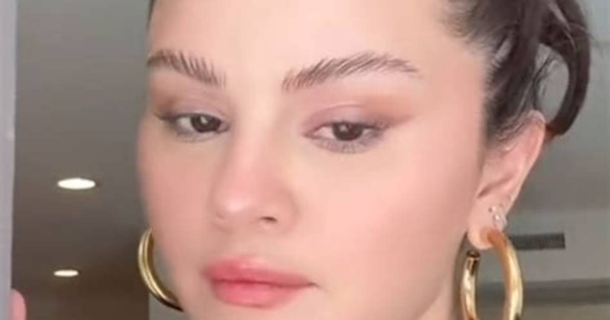 Selena Laminated Eyebrows Was Made Fun by Kylie and Hailey: Drama Explained