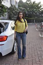 Sonali Bendre Height, Weight, Net Worth, Age, Birthday, Wikipedia, Who, Nationality, Biography