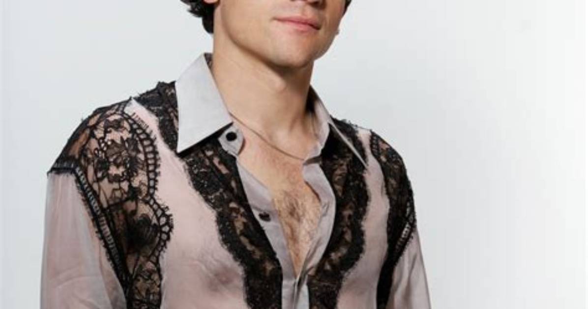 Striking Images of Edward Bluemel: a Comprehensive Collection