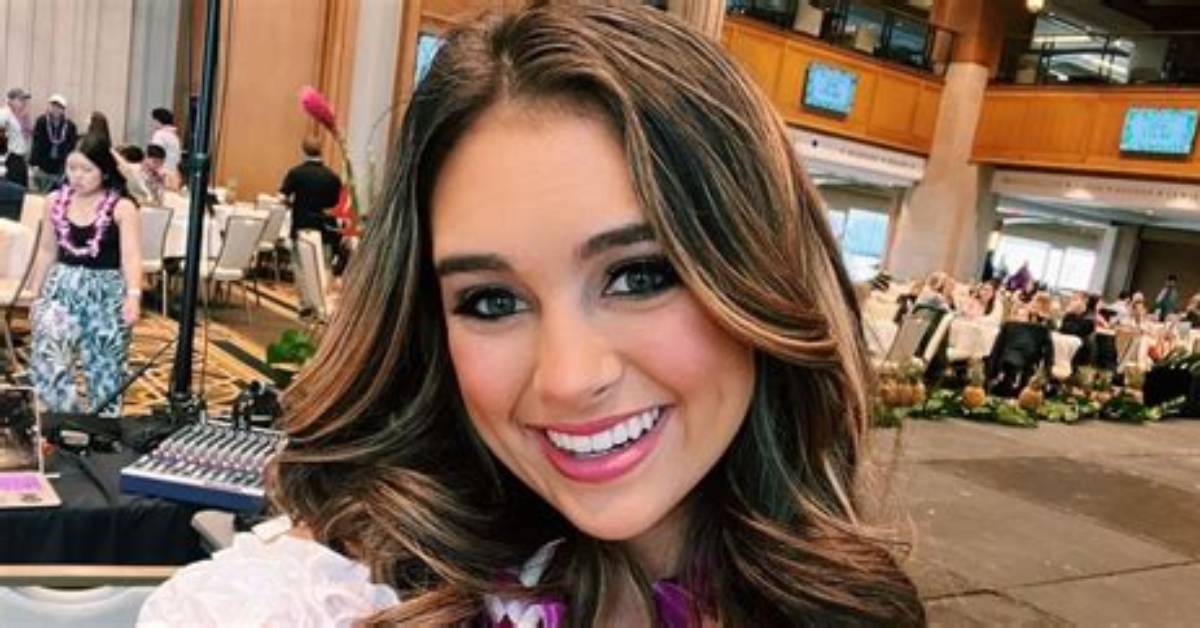 The Complete Guide to Lyric Leolani Medeiros's Lyrics