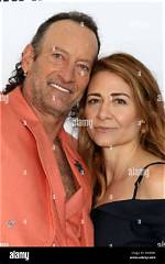 The Inspiring Duo of Deanne Bray and Troy Kotsur: a Hollywood Success Story