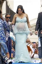 The Ultimate Guide to Rihanna's Pregnancy Timeline: Unraveling the Weeks