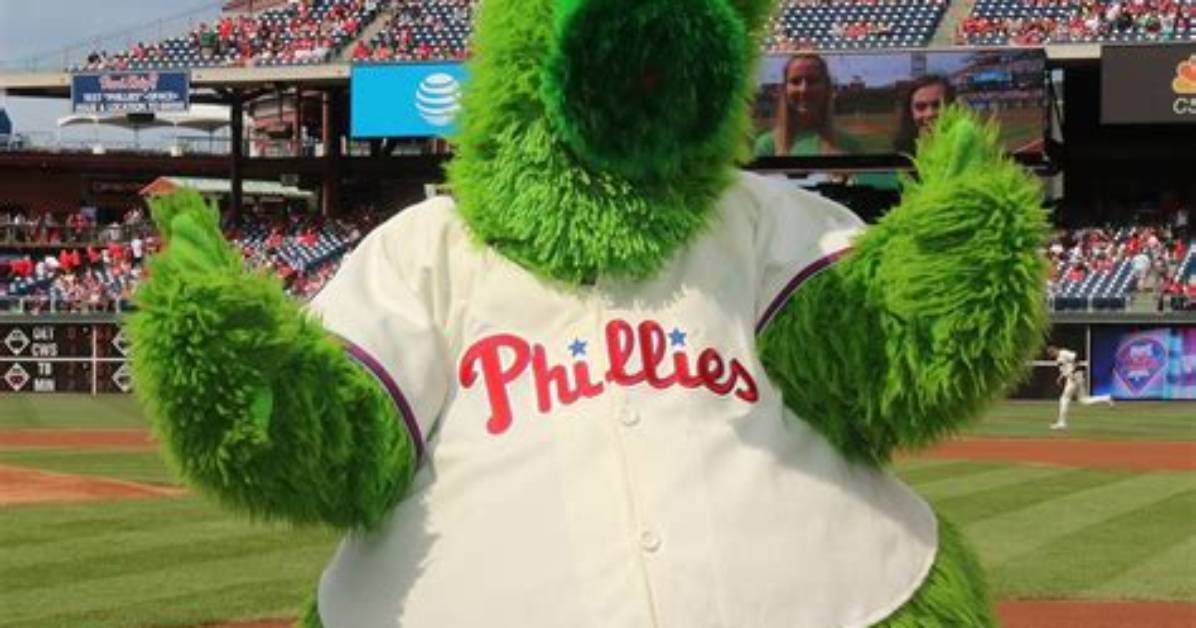 The Ultimate Guide to the Phillie Phanatic's Juggling Gesture