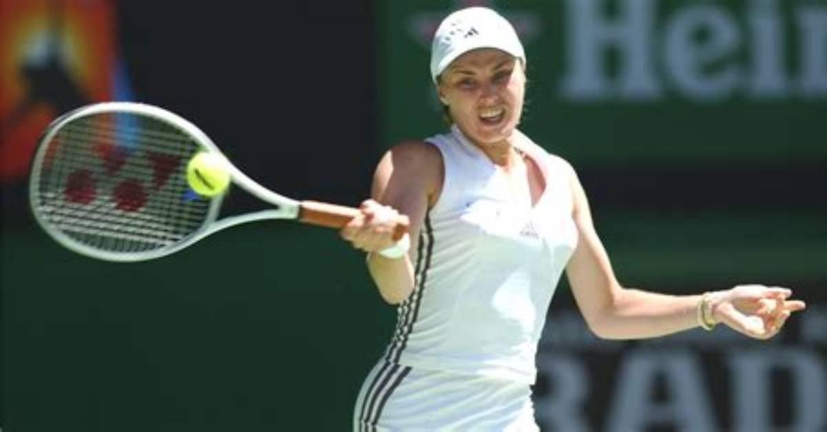 The Woman Behind the Tennis Star