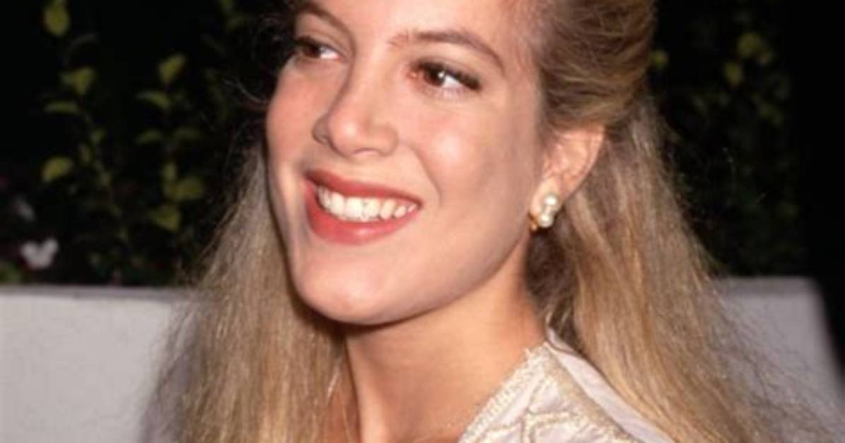 Tori Spelling in 1990: a Glimpse into the Life of a Young Star