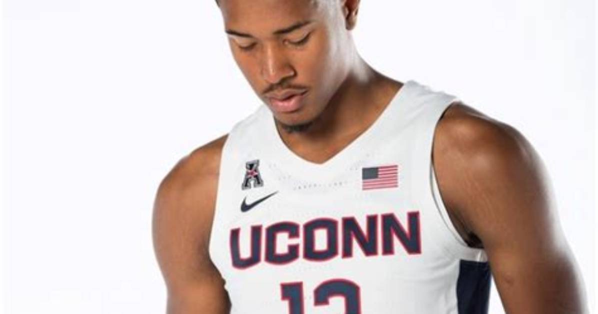 Uconn: Who Are Ron Springs and Waldina Benedith? Richie Springs Parents- Wikipedi and Age