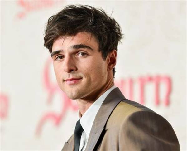 Ultimate Guide: Jacob Elordi's Age, from Teen Heartthrob to Hollywood Star