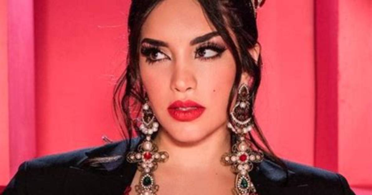 Ultimate Guide to the Extraordinary Kimberly Loiza
