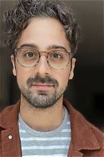 Uncover Matt Bush's Stature: Explore the Actor's Height