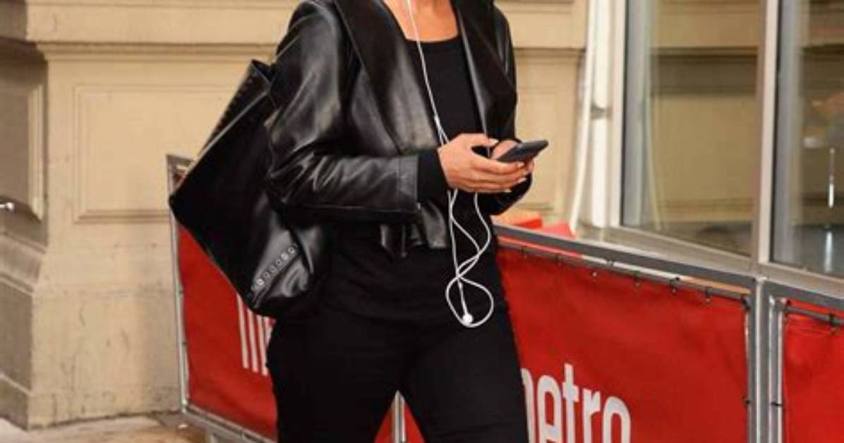 Uncover the Height of Tracee Ellis Ross: Unraveling the Mystery