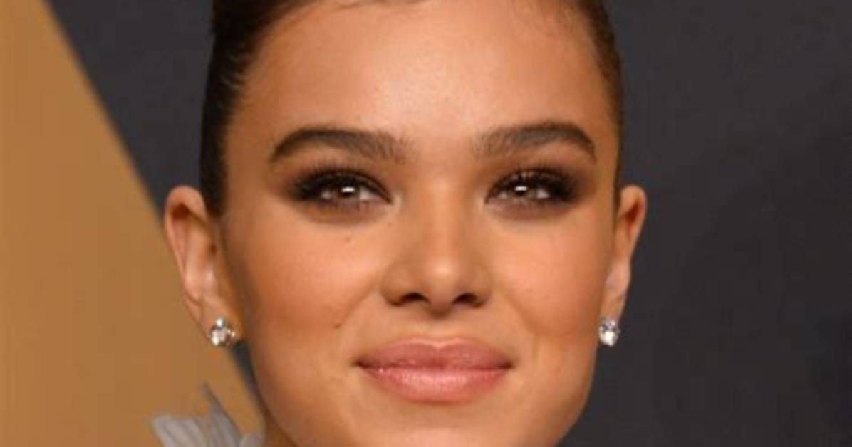 Uncover the Secrets of Hailee Steinfeld's Net Worth: a Comprehensive Exploration