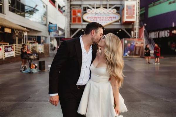 Unforgettable Memories: Renewing Vows in Las Vegas