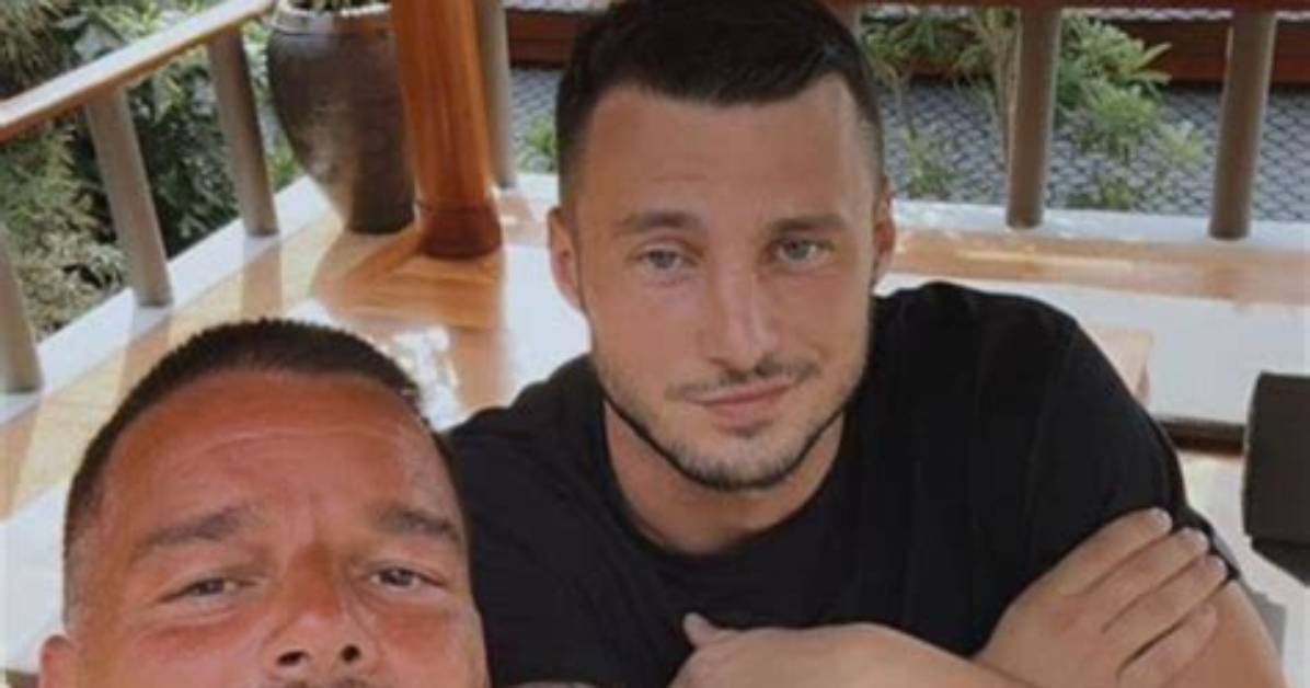 Unlocking the Secrets of "Max Barz and Ricky Martin": a Journey of Discovery