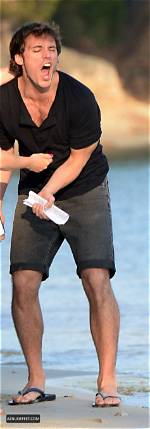 Unraveling Sam Claflin's Height in Feet