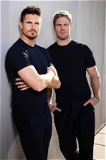 Unraveling the Amell Connection: Are Robbie and Stephen Amell Brothers?