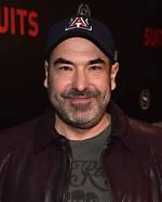 Unraveling the Connection: Is Rick Hoffman Related to Dustin Hoffman?